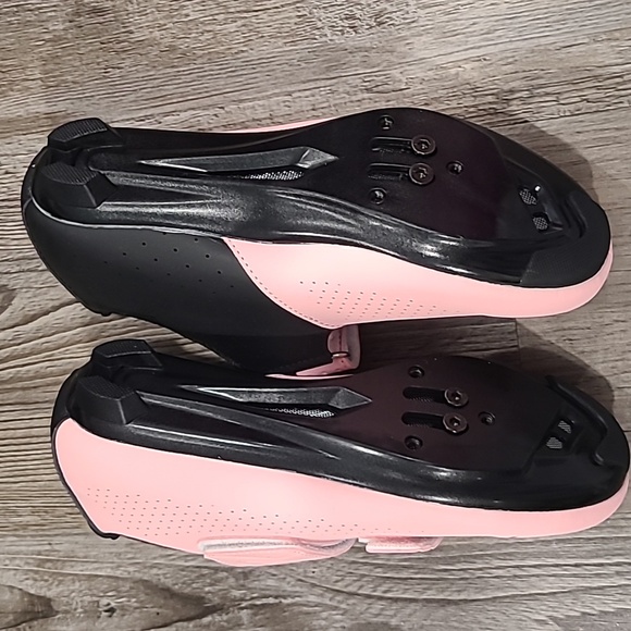 ULTIANT  Cycling Shoes Compatible with Peloton & Look Delta/SPD Cleat - Picture 4 of 4